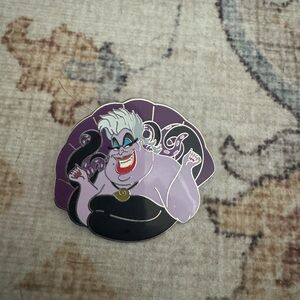Disney The Little Mermaid Villains Ursula Pin - Purple and Black